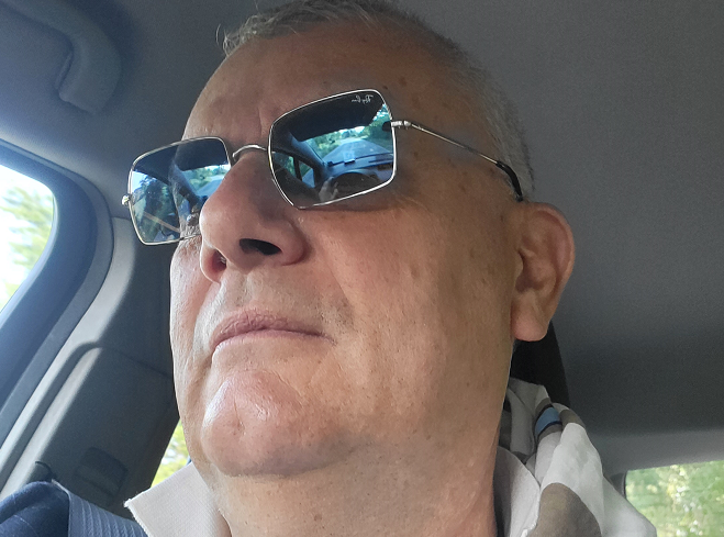 «Adesso riposa e poi vola, sempre più in alto…(al piccolo Domenico)»