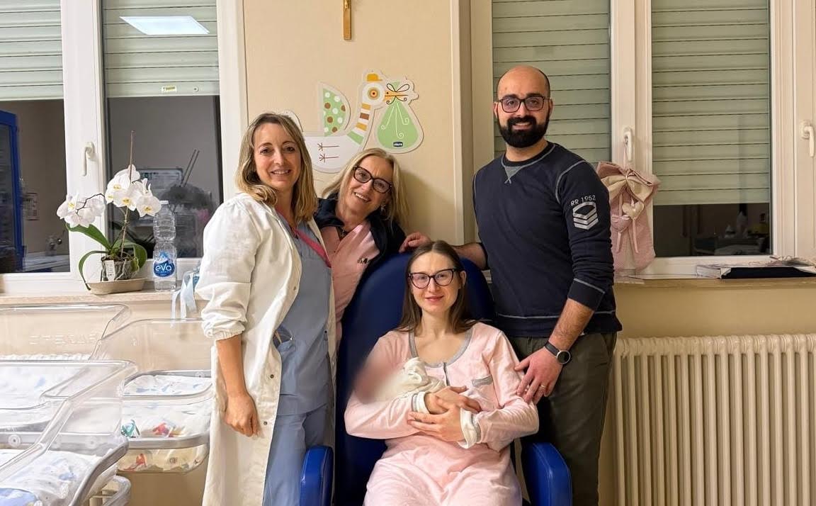 La piccola Bianca Maria è l’ultima nata del 2025 all’ospedale Murri