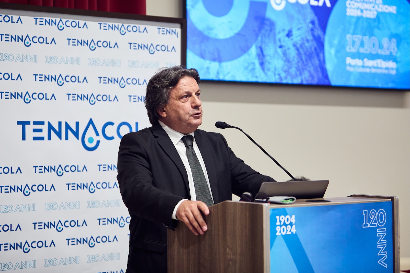 Falsi operatori Tennacola, l’azienda avverte: «Nessun operatore autorizzato a prendere soldi o a chiedere di entrare in casa. Fate attenzione»