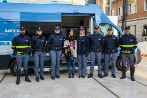 La Polizia di Stato in strada contro le truffe agli anziani: parola d’ordine “prevenzione”