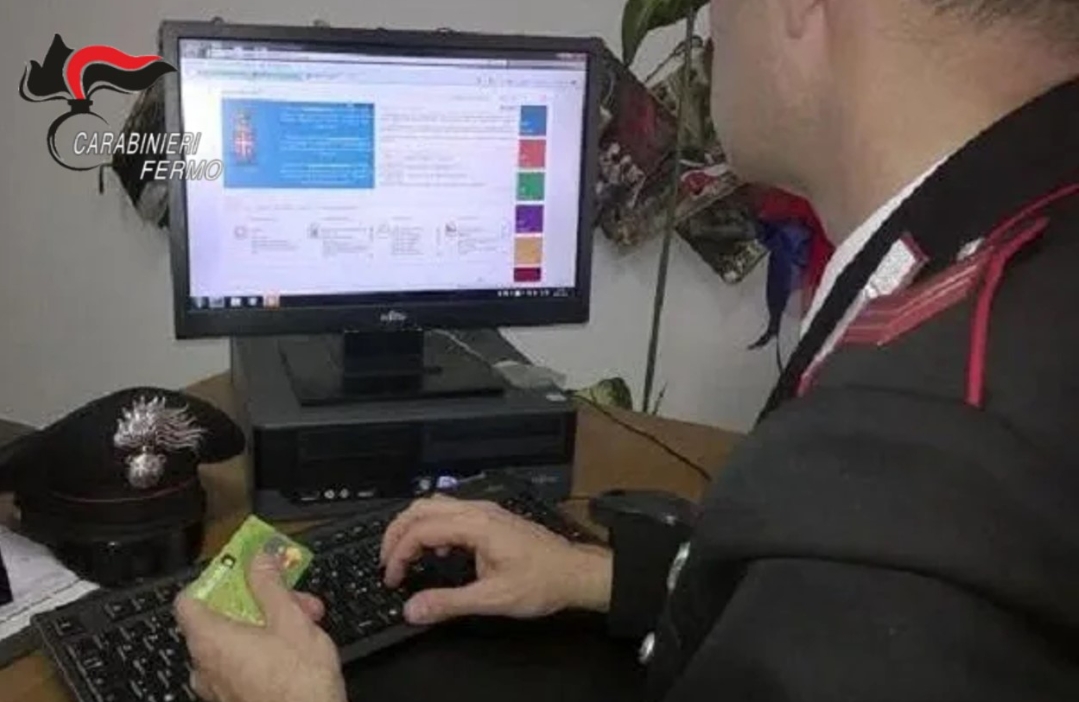 Lotta alle truffe, i Carabinieri denunciano 13 persone