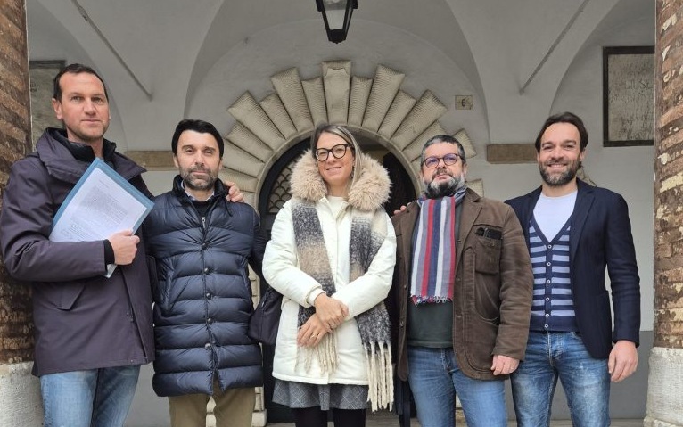 Controlli e multe al cantiere della Bacci, l’opposizione compatta: «Sgarbo istituzionale, Sindaco e giunta non potevano non sapere»