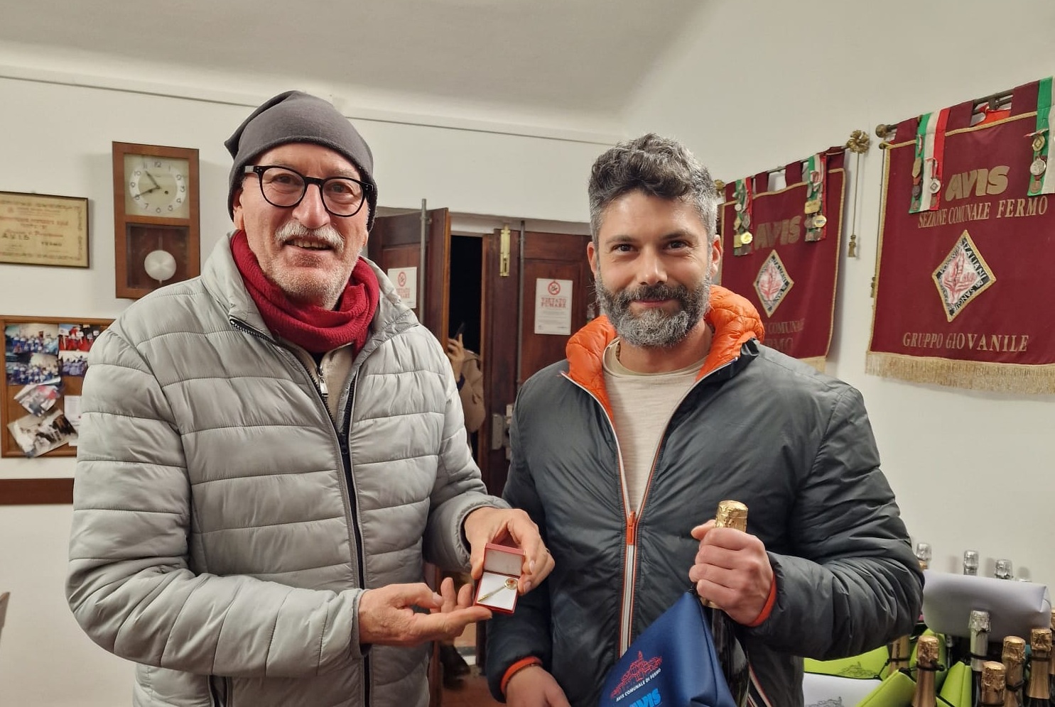 Un esempio di altruismo: Maurizio Sagrini premiato dall’Avis di Fermo per 122 donazioni