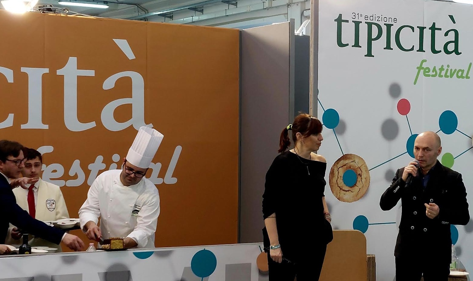 Comune di Porto San Giorgio presente a “Tipicità”: l’amandovolo presentato dai produttori sangiorgesi