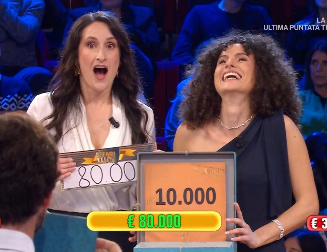 Farmacista di Sarnano vince 80mila euro ad Affari Tuoi