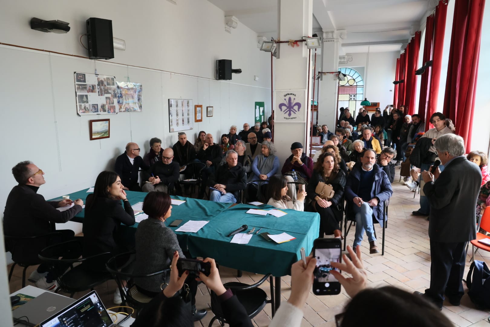 Fermo verso il voto. Confronto pubblico della coalizione di centrosinistra. Civici e centrodestra alla prova “romana”