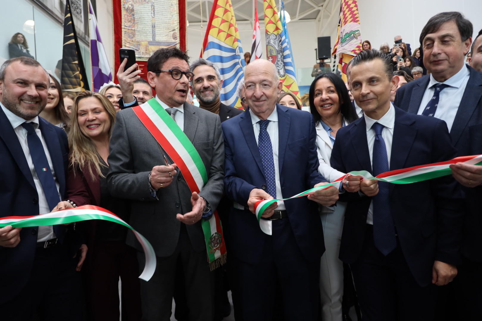 Taglio del nastro per Tipicità 2026, Serri: «Siamo un fenomeno unico in Italia con rapporti in tutto il mondo» (Video e Foto)