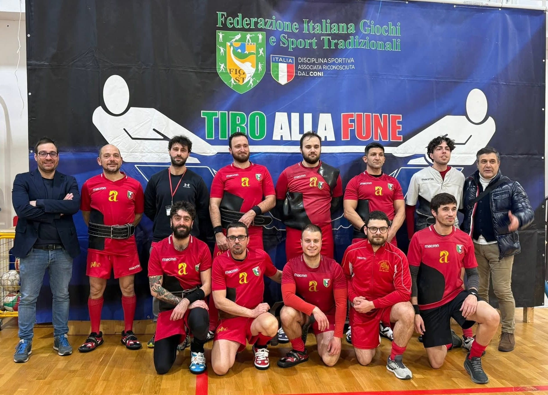 La Cavalcata dell’Assunta protagonista ai mondiali di Tiro alla Fune con Emanuel Dee Piazzi